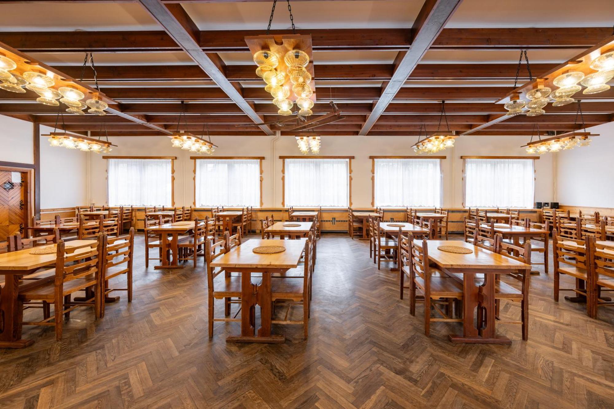 Horsky Hotel Kycerka Velké Karlovice Екстериор снимка