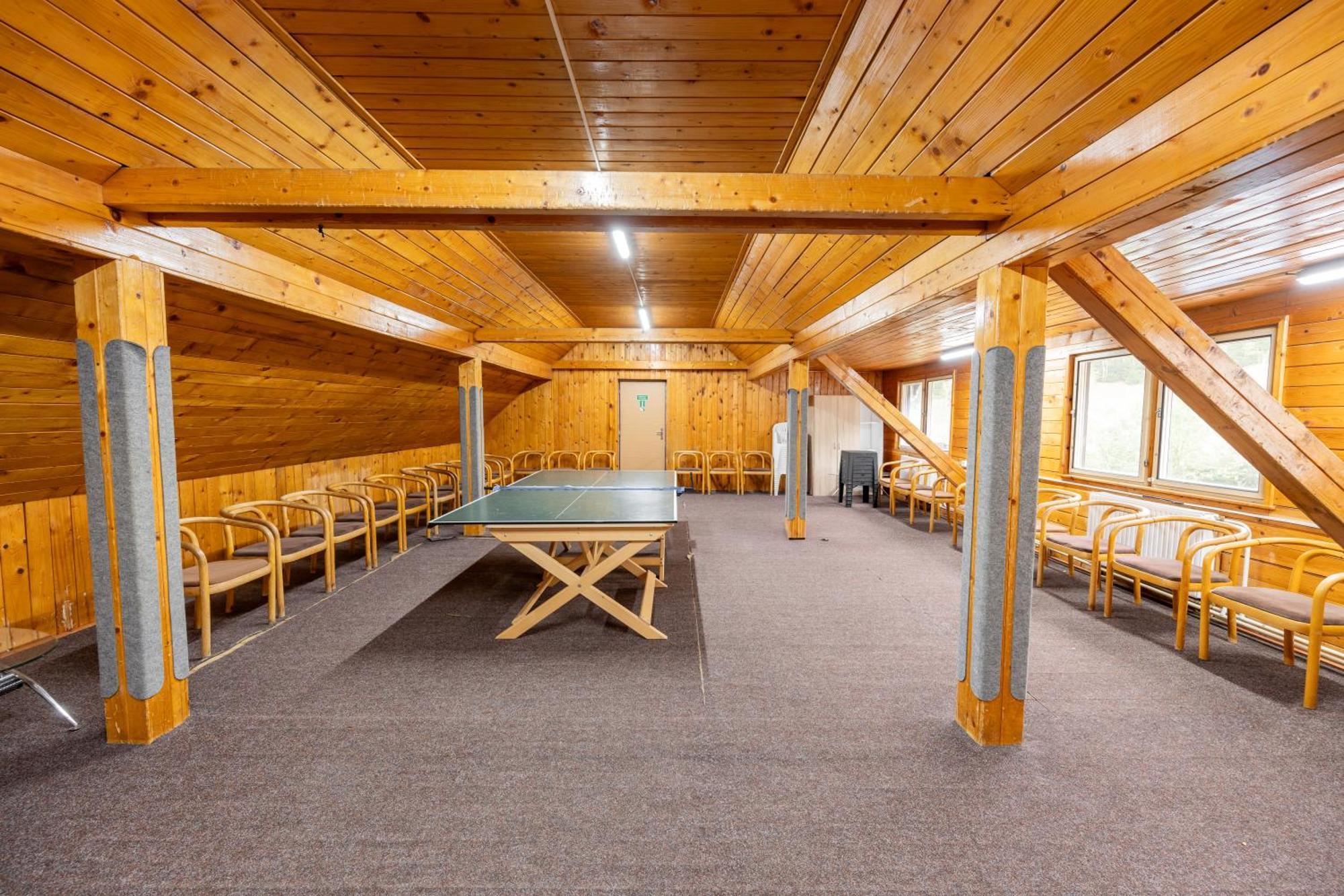 Horsky Hotel Kycerka Velké Karlovice Екстериор снимка